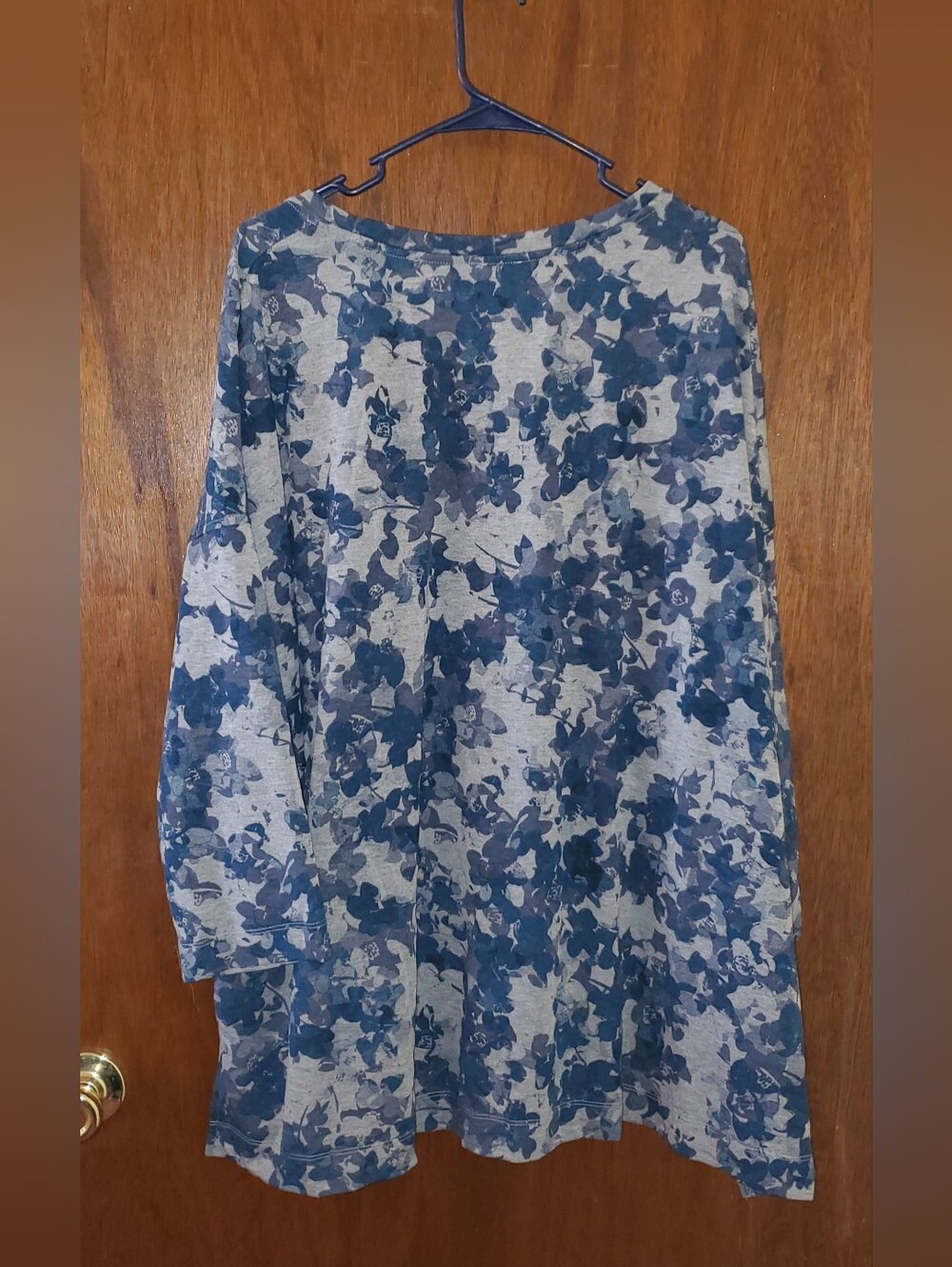 Studio 1886 Blue Floral Button-Accent Tunic Top Sz 3x - Picture 3 of 4